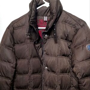 Wind and water resistant Ariat Ideal Puffer mid length coarlt